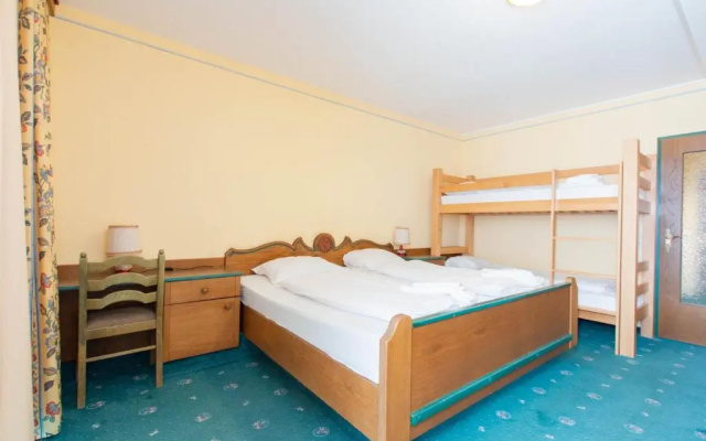 Mountain Hostel