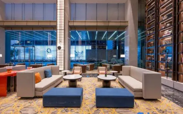 Shanghai Jinli Qube Hotel