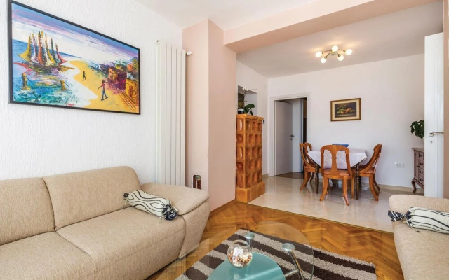 Amazing Home in Lovran With Wifi and 2 Bedrooms