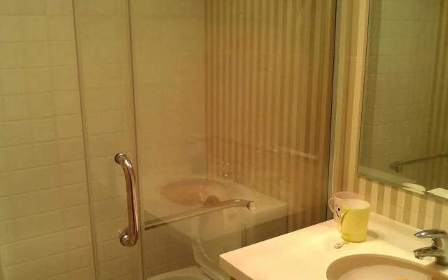Jinshitan Bojin Holiday Apartment