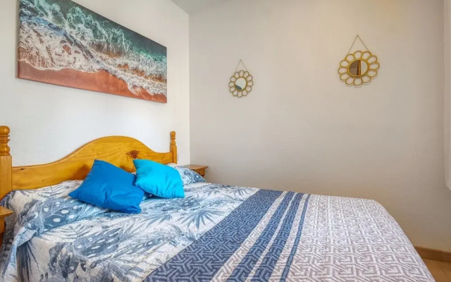 Apartment in Roses Near Platja del Eastrell