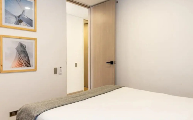Fancy 3brw/ Balcony in Laureles Medellín