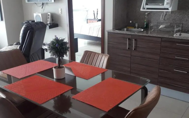 Suites at Riverfront 1 vista al rio