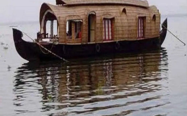 Lakeview Houseboat