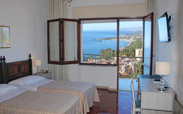 Hotel Mediterranee