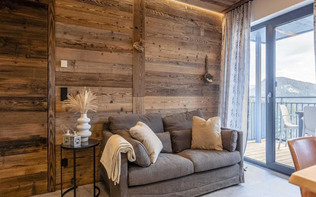 Appealing Apartment With Shared Sauna