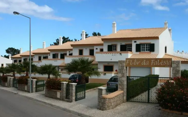Flor da Falésia Villas