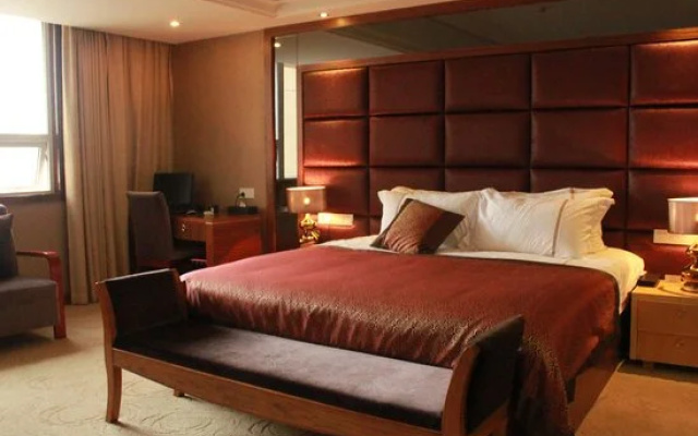 Victoria Royal Hotel - Shangrao