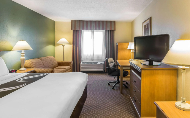 Quality Inn Perrysburg - Toledo South