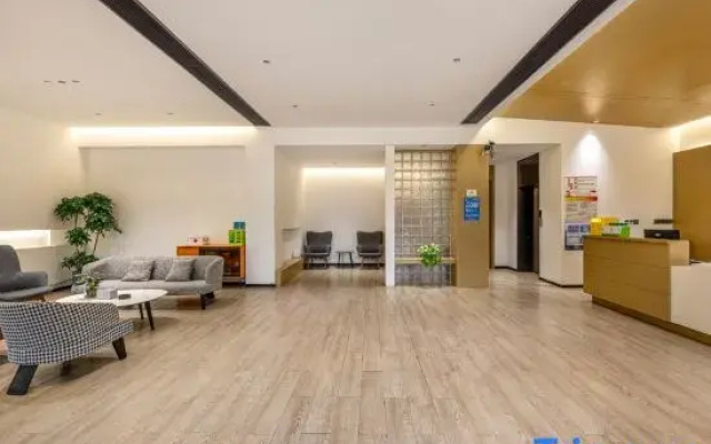 Tianfu Hotel