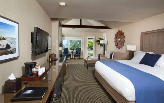 The Inn at the Tides