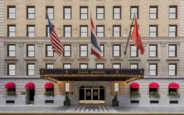 Отель Plaza Athenee США, Нью-Йорк - отзывы, цены и фото номеров - забронировать отель Plaza Athenee онлайн вид на фасад