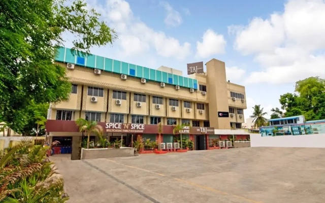 K & M International Business Hotel