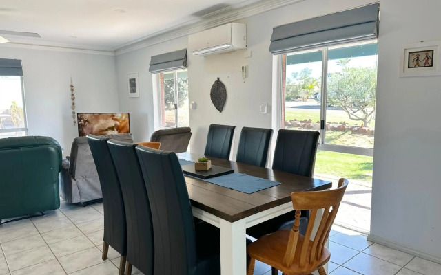 Cygnet Court 2 - Kalbarri, WA