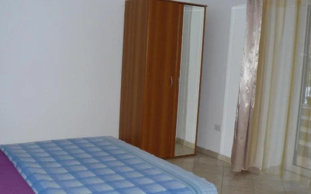 9 Suites ApartHotel