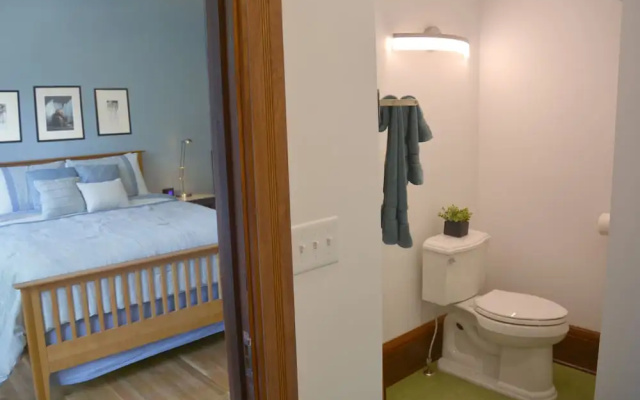 Art and Lodging