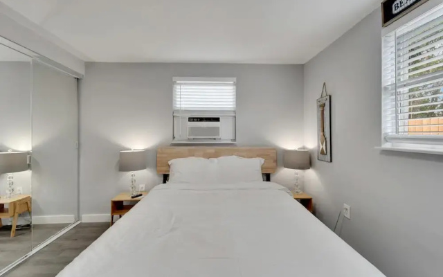 8818 Rocky Creek Drive, Unit B