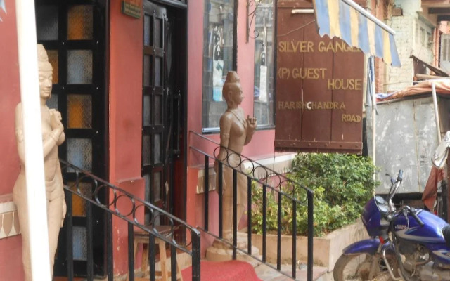 Silver Ganges Paying Guest House