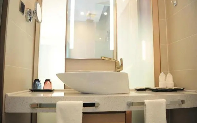 Lavande Hotel·Harbin East Railway Station Exhibition Center
