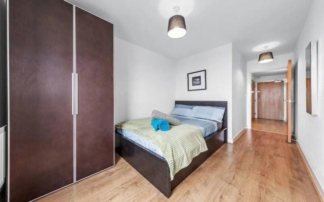 Lovely & Cosy 2 Beds London Skyline View