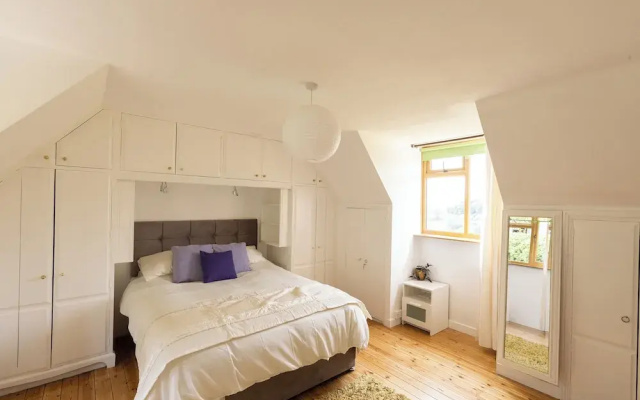 The Dormers - Amazing Views & Space