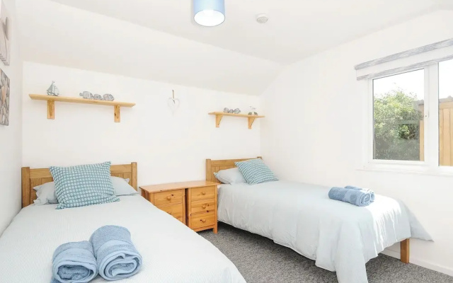 Lundy View Chalet