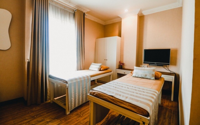 RedDoorz Premium @ Jalan Jendral Sudirman Palembang