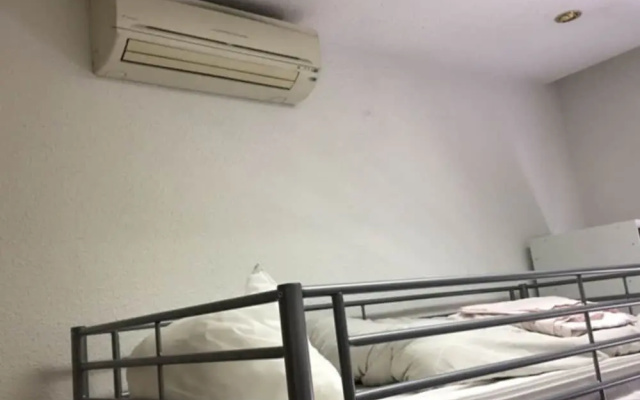Apartmenti Chamartin- Hostel
