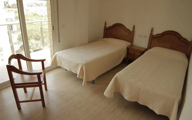 Villa De Madrid Apts