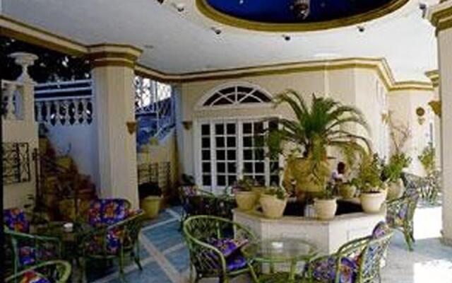 Serenad Hotel Турция, Мармарис - отзывы, цены и фото номеров - забронировать отель Serenad Hotel онлайн вид на фасад