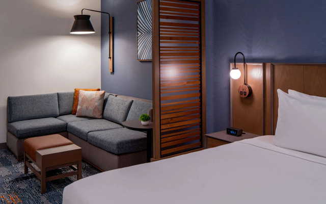 Hyatt Place Tampa Downtown