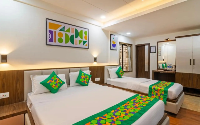Treebo Petals Suites & Banquet - New Town
