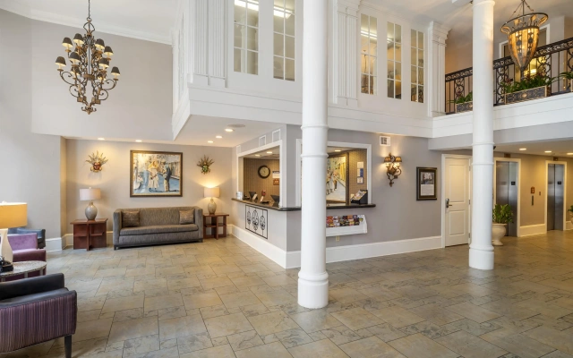 Best Western Plus St. Christopher Hotel