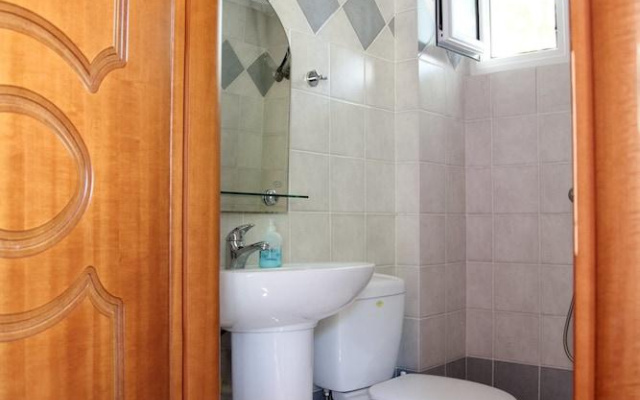 Tsertos Apartments