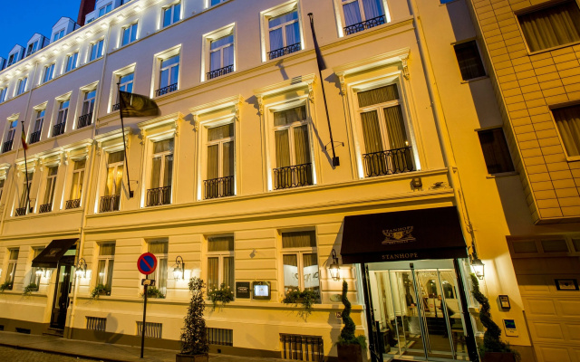 hotelImage