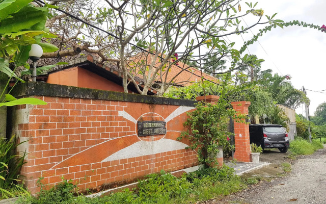 OYO 90362 Laterrasse Guest House