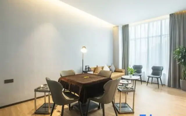 Yunlu Hotel (Southwest International Trade City, Guanshanhu District, Guiyang)