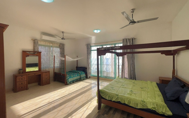 Mango Beach Hotel