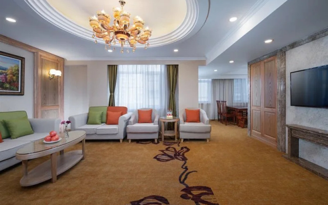 Vienna International Hotel Dalian municipal government