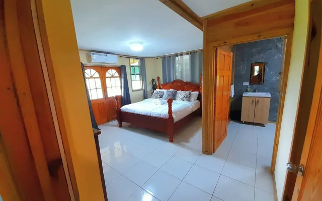 Pinard's Mountain Resort - Cottage 10