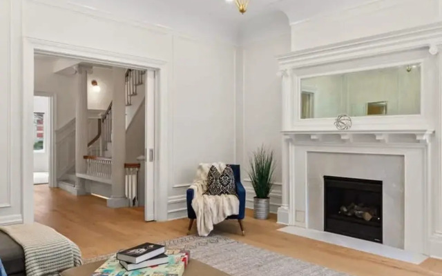 Riverside by Rove Travel 7BR Modern Townhouse