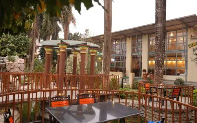 Royal Tiger Luxury Resort