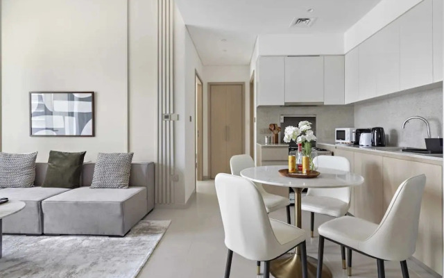 Silkhaus Elegant Downtown Premium Tower w Pool
