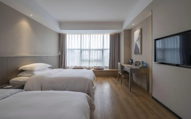 Jade Crystal Hotel