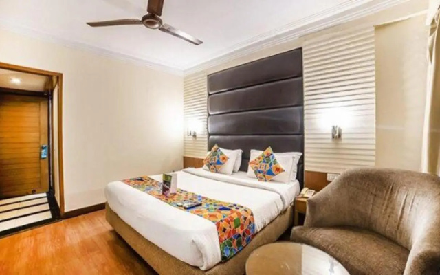 Fabhotel Bmk Grand