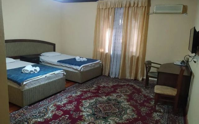 Hotel Globus Avenue