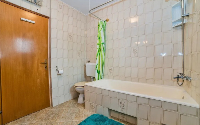 Apartments Paliaga