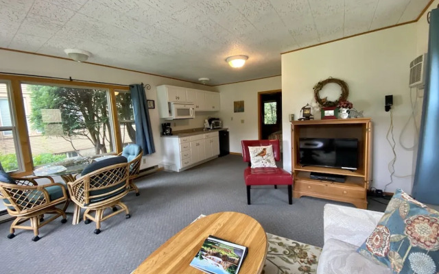 Peters Sunset Beach Resort