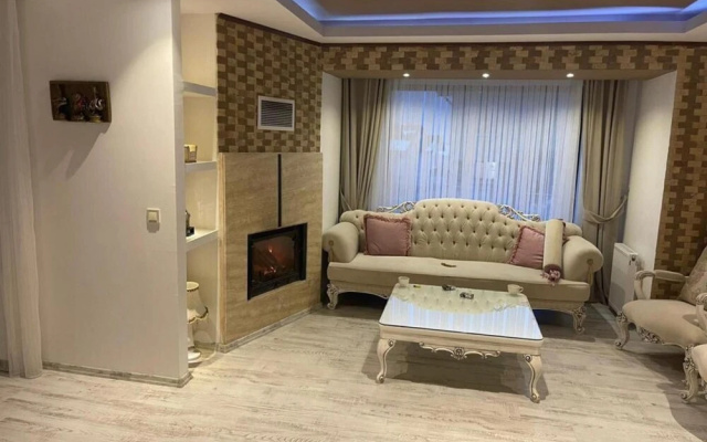 Villa Near Sapanca Lake With Jacuzzi Shared Pool