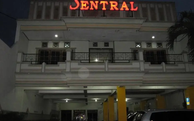 Sentral Hotel & Cafe